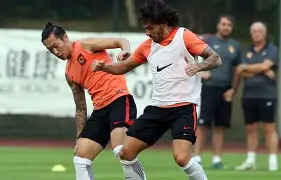 关于广州恒大客场挑战江苏苏宁，实力对比的信息